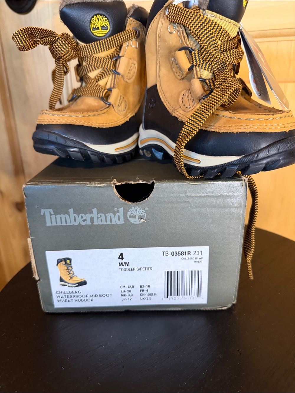 Timberland Toddler Kids Wheat and Black Waterproof Hiking Boot
